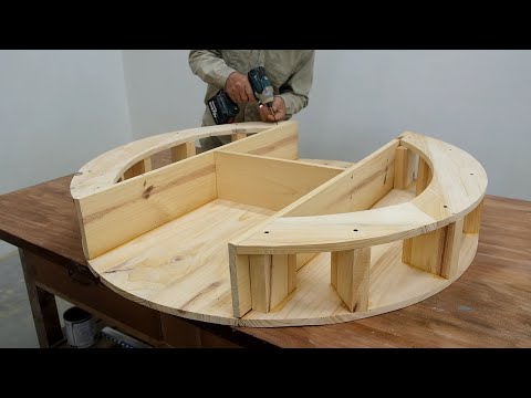 Ideas Perfect for Easy Woodworking Projects – Build A Round Coffee Table With Curved Drawers