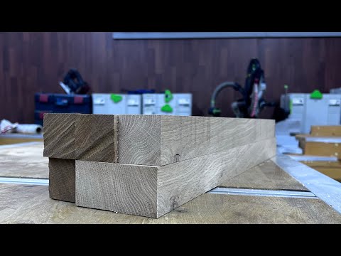 I make a gift with my own hands from several pieces of wood. Woodworking. DIY.